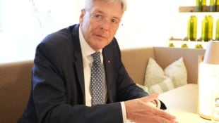 Kaiser plädiert für Zusammenhalt gegen Zerstörung.