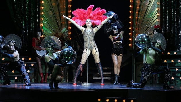 „Cabaret“ in der Volksoper läuft nur mehr bis Ende Jänner. Jetzt also noch Karten sichern.