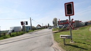 Der Bahnübergang in der Premstättner Straße ist ein weiterer unfallträchtige Stelle in ...