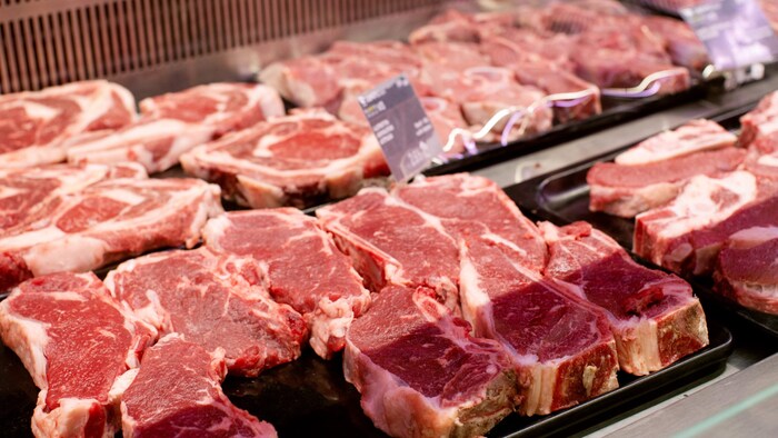 Neben Spar verkündeten jetzt noch mehr Supermärkte, auf Fleisch aus Südamerika verzichten zu ...