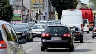 Umweltsünde oder nicht? Derzeit evaluiert das Gericht, ob die S8 im Marchfeld gebaut werden ...