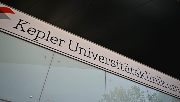 Durch den Fehler eines Oberarztes im Linzer KUK wurde eine Mühlviertlerin (54) traumatisiert. ...