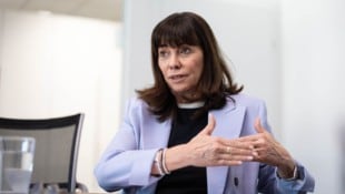 Die amtsführende WKO-Vizepräsidentin Martha Schultz warnt vor Deindustrialisierung und sagt ...