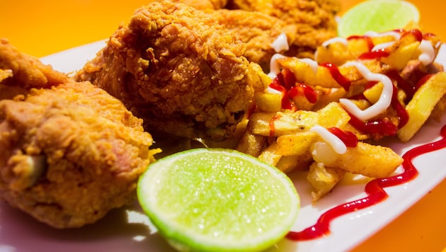 Mit köstlichen Bildern versuchen Lokale, Hungrige im Internet zu locken.