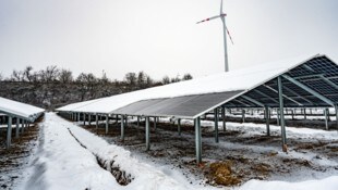 Auf einer Erweiterungsfläche für die Raststation St. Pölten-Ost wurde die PV-Anlage errichtet.