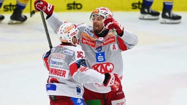 Jan Mursak (re.) war beim 3:2-Sieg in Villach der Klagenfurter Held.