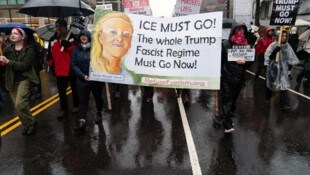 Tausende bei US-Protesten nach Tötung von Renee Good durch ICE-Beamte