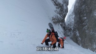 Screenshot: Die beiden Südtiroler Brüder in der spektakulären Felsrinne, wo dann das Unglück ...
