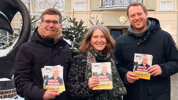 Max Zirngast erhielt Unterstützung aus Graz. KPÖ-Bürgermeisterin Elke Kahr und ...