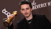 Timothée Chalamet durfte sich endlich auch einen Golden Globe abholen. Er setzte sich in der ...