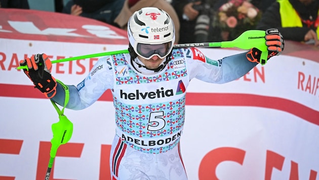 Kuriose Szene rund um Slalom-Ass Henrik Kristoffersen nach dem Rennen in Adelboden.