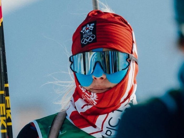 Gesicht und Nase werden auch mit Tape geschützt.