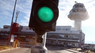 An der Entwicklung des Flughafens wird weiter gearbeitet, die Eigentümerfrage ist noch unklar.