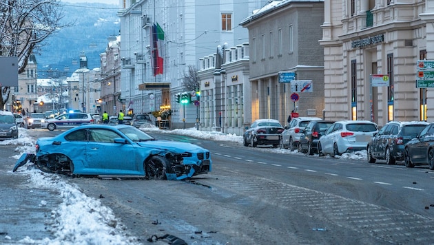 Ein junger Lenker verlor die Kontrolle über seinen PS-Boliden.