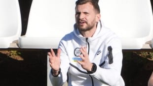 Neo-Trainer Fabio Ingolitsch hat alle Hände voll zu tun.