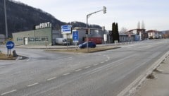 Hier an der Auffahrt zur A9 soll der neue McDonald‘s noch in diesem Jahr eröffnen.