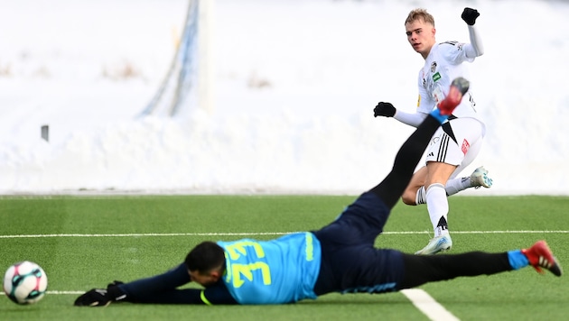 Kojzek & Co. entfliehen der Kälte, düsen nach Spanien.