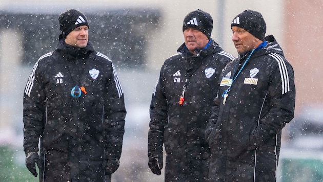 Manfred Schmid (r.), Christian Mayrleb (M.) & Co. fahren am Dienstag nach Catez.