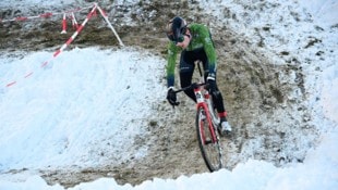 Die Bedingungen waren brutal, am Ende konnte der 20-jährige Dominik Hödlmoser jubeln