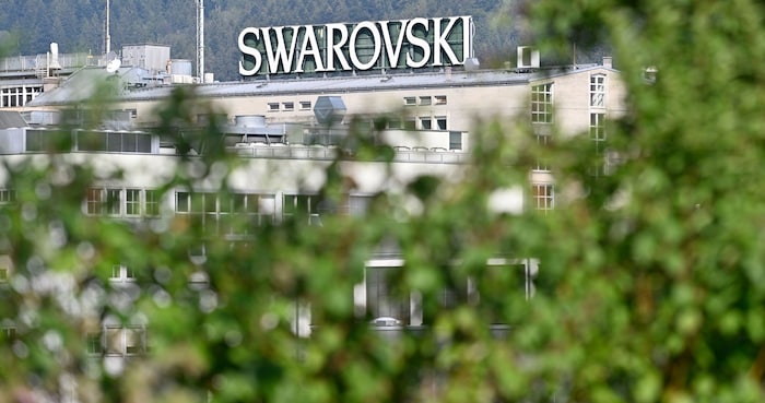 Swarovski: Der Umsatz im Geschäftsjahr 2024 stieg gegenüber dem Jahr davor von 1,8 auf 1,9 ...