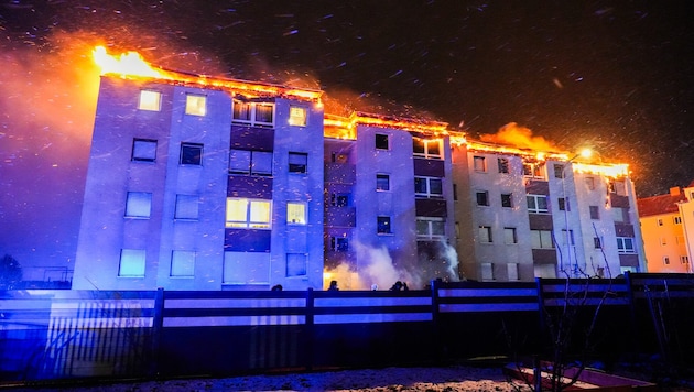 Was in der Silvesternacht in Traun nicht verbrannte, wurde vom Löschwasser beschädigt – die ...