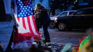 In den USA trafen sich landesweit Menschen, um zu protestieren und zu trauern.
