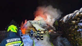 Großeinsatz für die Feuerwehren in der Nacht auf Dienstag im Ennstal.