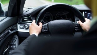 Auf den Straßen des südamerikanischen Landes kommen nach Angaben des bolivianischen ...