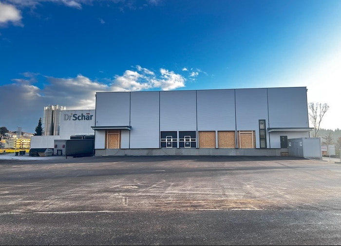 Nun wurde in Klagenfurt auch eine neue Halle errichtet.