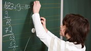 Das Dividieren mit einstelligem Divisor wird derzeit in der dritten Klasse gelernt.