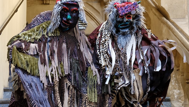 Die Omas gegen Rechts laden am Freitag um 16 Uhr in Graz (Hauptplatz) zum feministischen ...