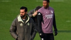 Setzt Reals Neo-Coach Alvaro Arbeloa (li.) auf David Alaba?
