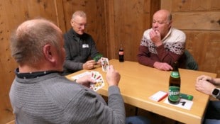 Werf ich Trumpf oder führt auch der Herzkönig zum Sieg?