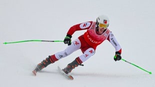 Johannes Aigner gewann mit Guide Nico Haberl beim Heimweltcup in Saalbach die erste Abfahrt. Bei ...