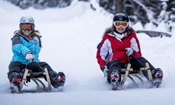 Am meisten Freude macht die Abfahrt, wenn die Rodelbahn eher hart ist.