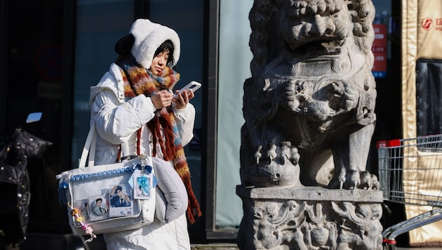 Symbolbild: In den chinesischen App-Stores erfreut sich eine neue App für Alleinlebende großer ...