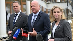 Regierungsspitze auf der Suche nach dem Aufschwung.