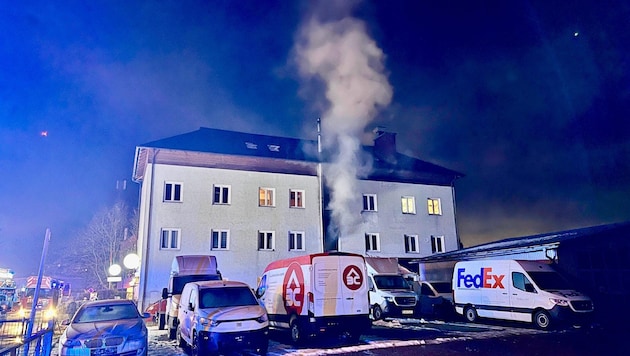 Die Rauchsäule war schon von weitem zu sehen.