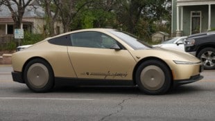 Elon Musks Cybercab wird in Texas getestet, liegt aber hinter dem selbst gesetzten, ehrgeizigen ...