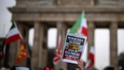 Auch in Berlin wird derzeit gegen das iranische Regime protestiert.