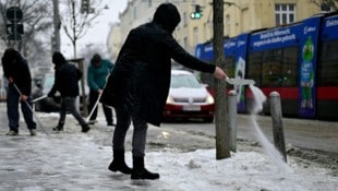 Für fast alle Gehsteige sind die Eigentümer der Häuser dahinter verantwortlich. Bei Weitem nicht ...