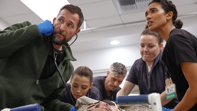 Wer erinnert sich? „ER“-Star Noah Wyle schlüpft für „The Pitt“ wieder in den Arztkittel.