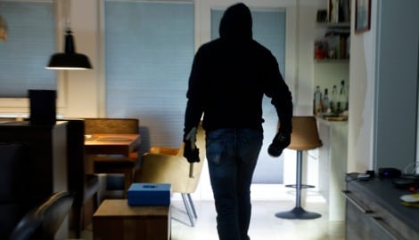 Der Einbrecher in Linz und seine Komplizin waren maskiert (Symbolbild)