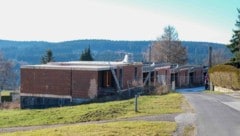 Die fünf Rohbauten in Kirchschlag wurden versteigert.