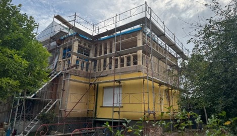 Holzbau Fürst schafft mehr Wohnraum mit individuellen Holzhaus- und Fertigteilhaus-Lösungen.