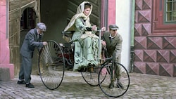 Es war Bertha Benz, die Ehefrau des Automobilpioniers Carl Benz, die das amm 29. Jänner 1886 ...