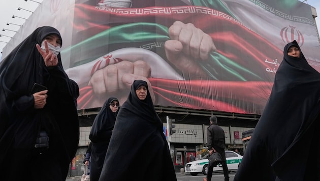 Im Iran wurde die Polizeipräsenz auf den Straßen reduziert.