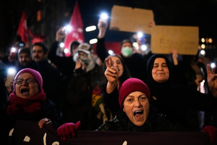 Weltweit kam es zu Solidaritätskundgebungen wie hier in Berlin.