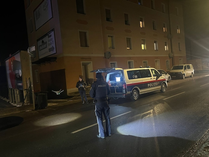 Mit im Einsatz sind Drohnen.