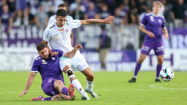 Marinko Sorda (li. am Boden), Führender beim ersten Zwischenstand der 59. „Krone“-Fußballerwahl, ...